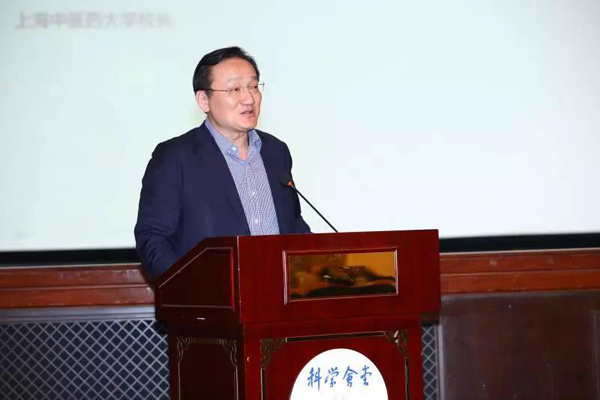 总会副会长、医务分会会长徐建光