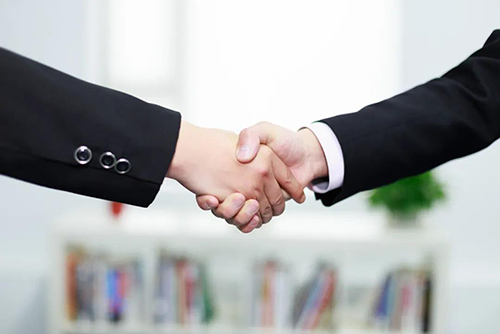 秉持着“专注创新，用心服务”的理念，不朽情缘mg官网一直把每一个客户当作是公司的VIP